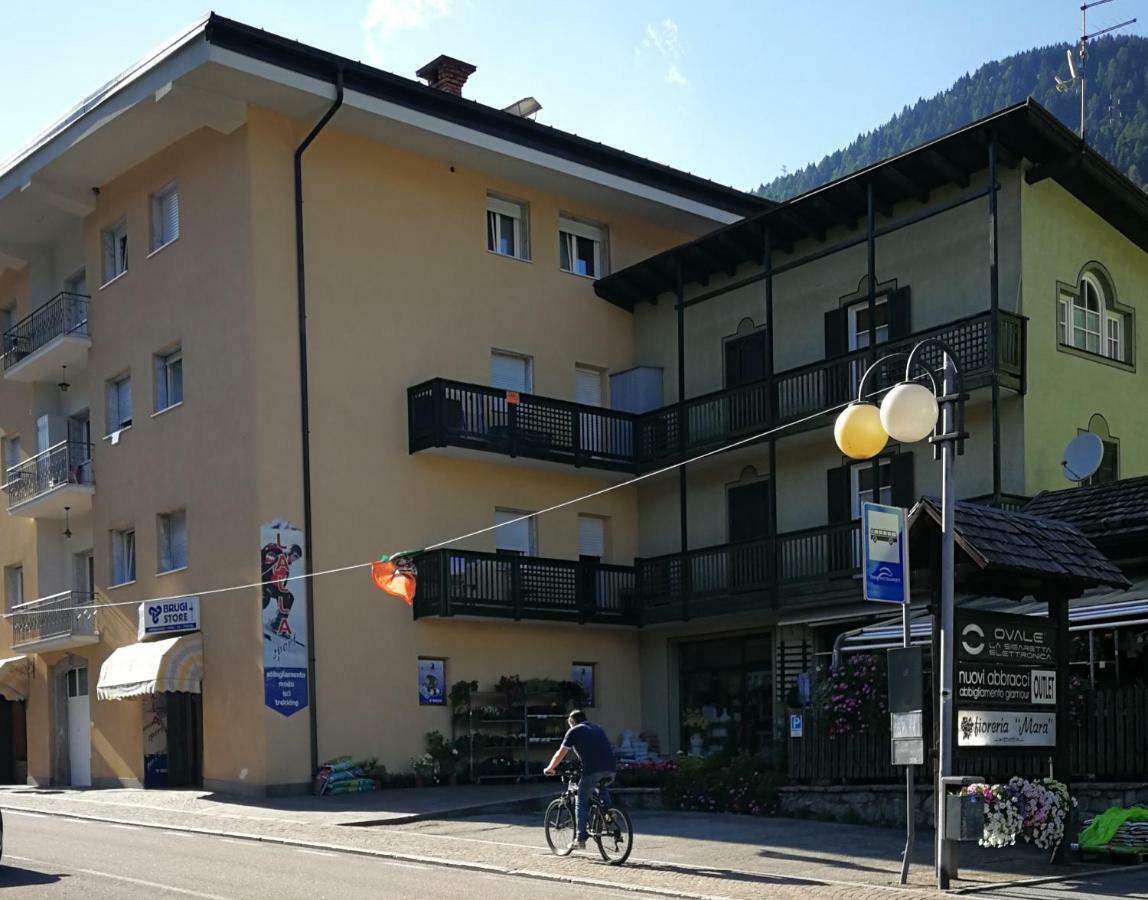Casa Matteotti Mezzana Trentino Apartment Bagian luar foto